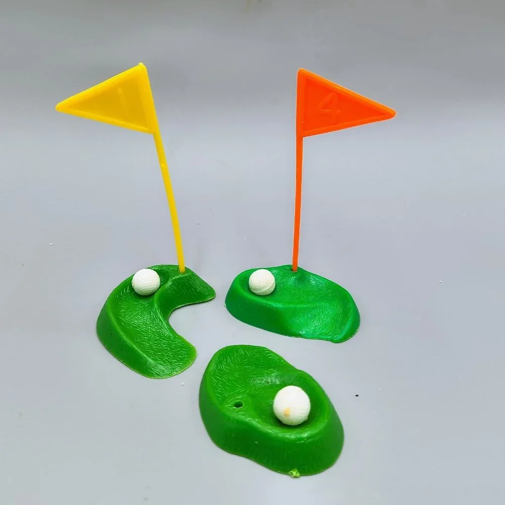 Wilton Golf Course Greens Clubs Golfers Flags Balls Cake Toppers Lot 1991 Vtg